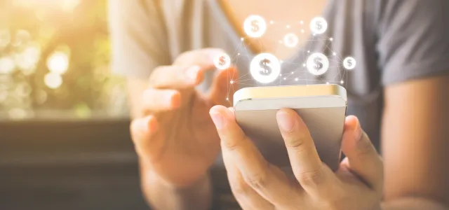 Phone_Mobile_Online_Budet_Banking_Investments_Planning